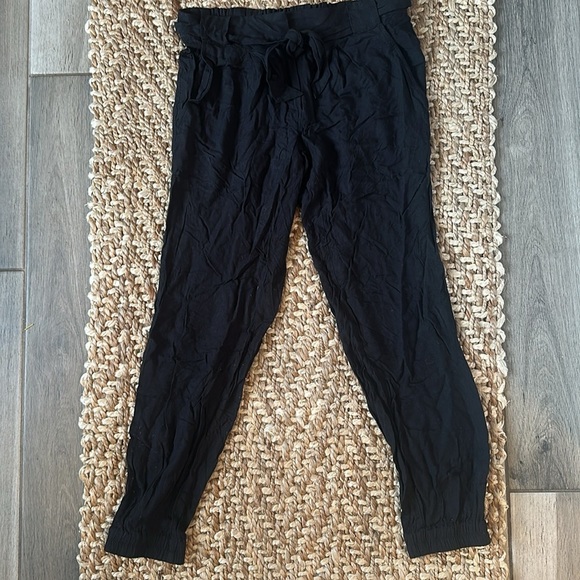 Aritzia Talula Black Los Feliz Jogger Pants size 6 - Picture 3 of 13
